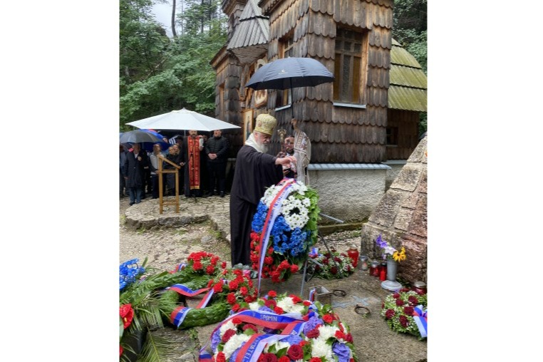 ������ �������� ������������ ������ ������ ������� � ��������� ��������� � ������������ ������� �� �������� �����