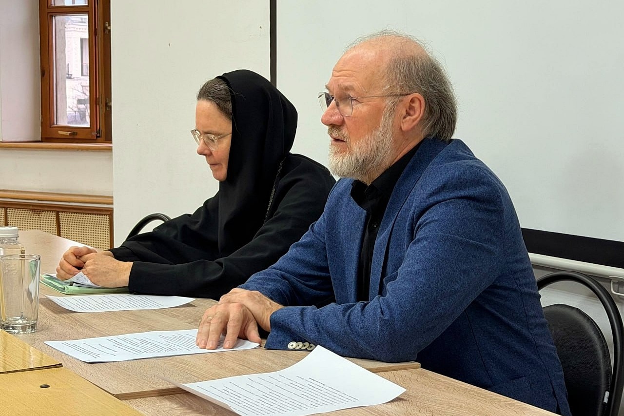 � ���������� ������������ ������������ ���������� ������� � ������������� ��������� ���������� ���������� ���������� ��������� ������� (��������)