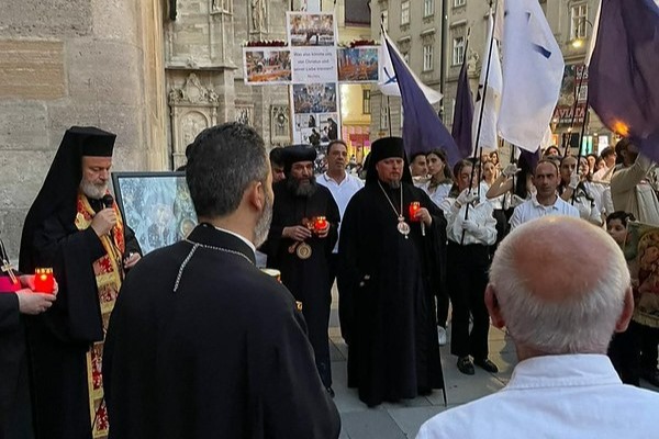 � ���� ������� ������ ����� ������� � ������������ ����� � �������