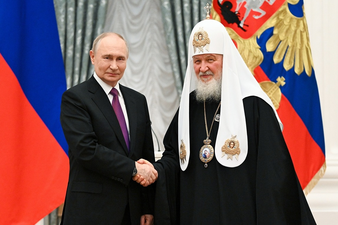 Поздравление Святейшего Патриарха Кирилла Президенту РФ В.В. Путину с Днем России