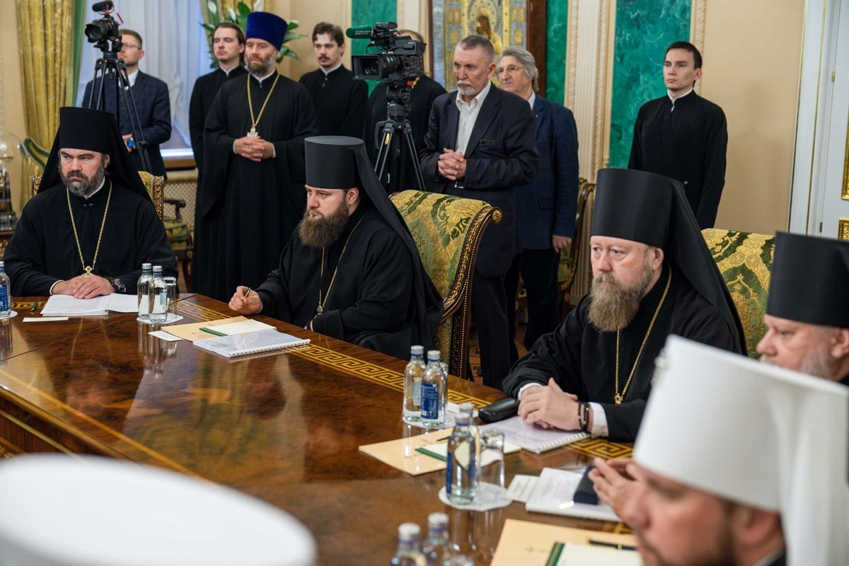 ��������� ����� �������� ��� ������������� �������