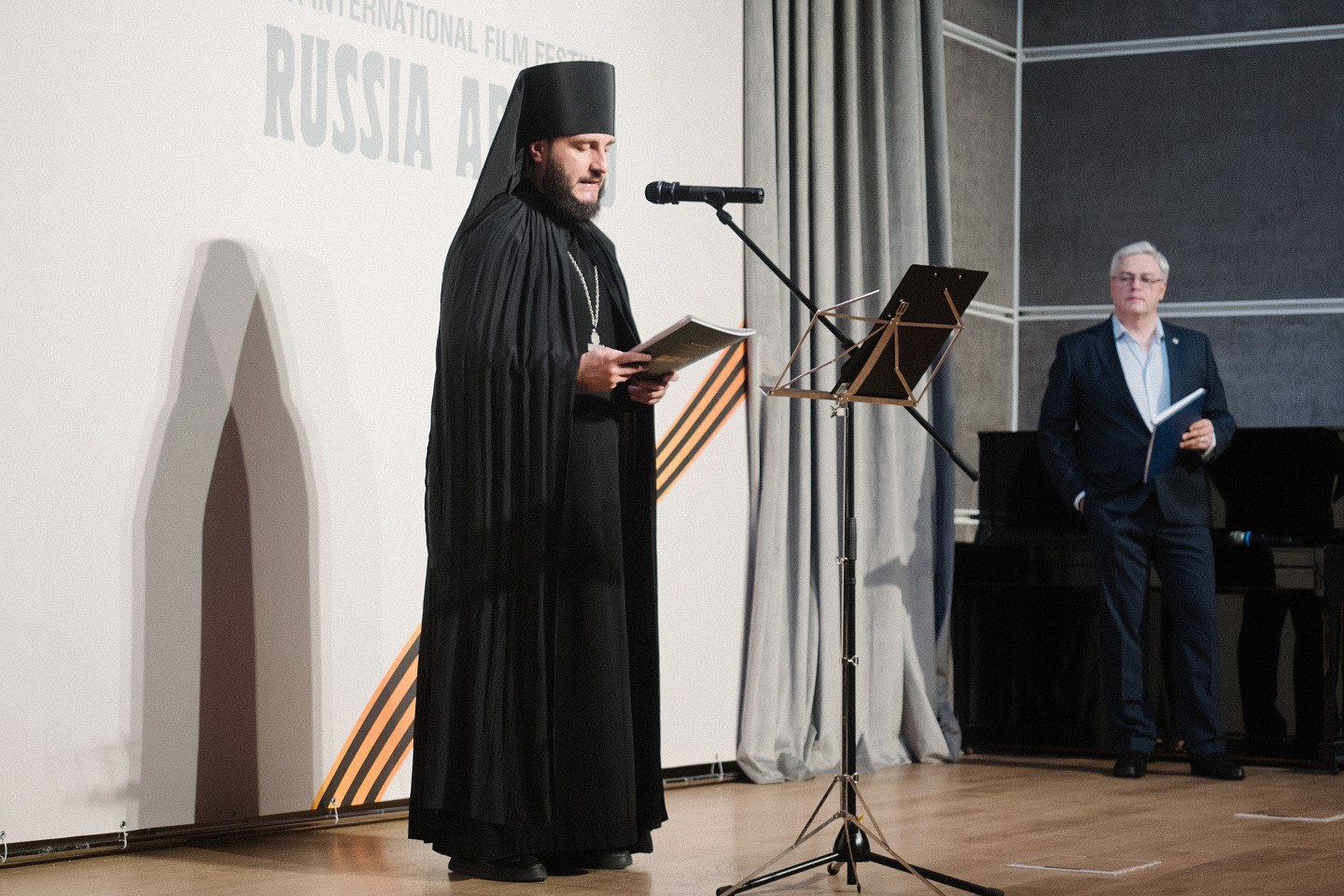 ������������� ���� ������ ������� � �������� ������������� �������� ���������