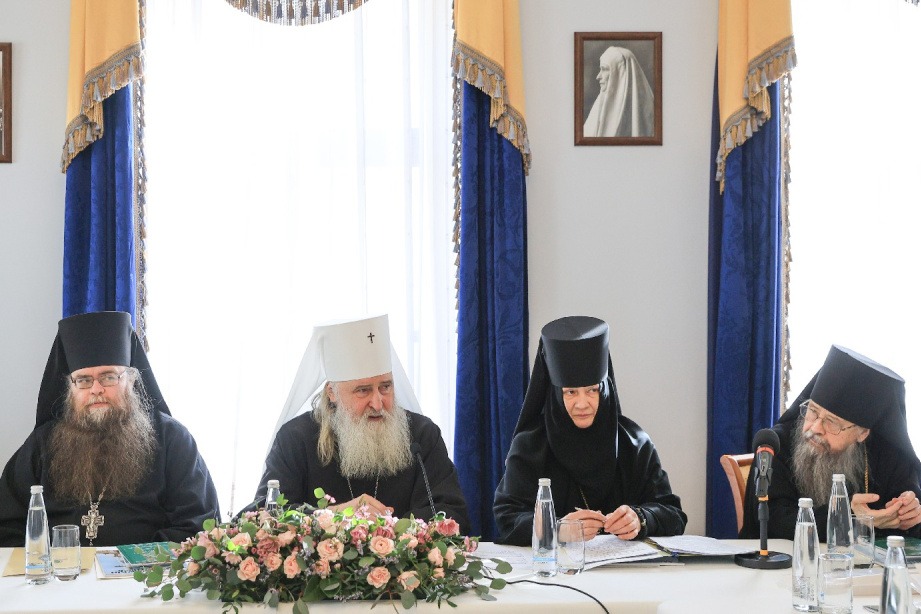 � �����-���������� ������� �. ������ ������ ��������� �������� ����������� � �������� ���������������� ����������