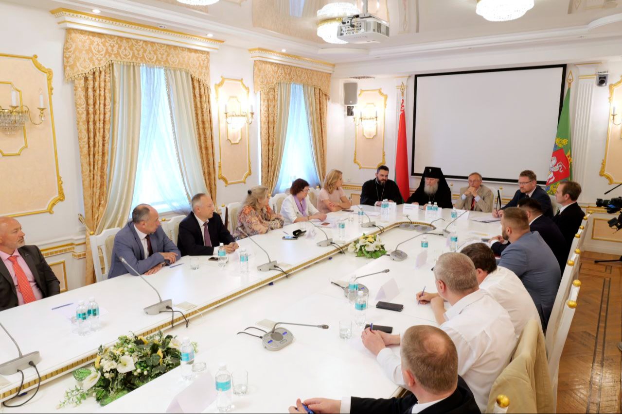 � �������� ������ ������� ���� ��������-������������� ������ �� �������� ������������ ���������