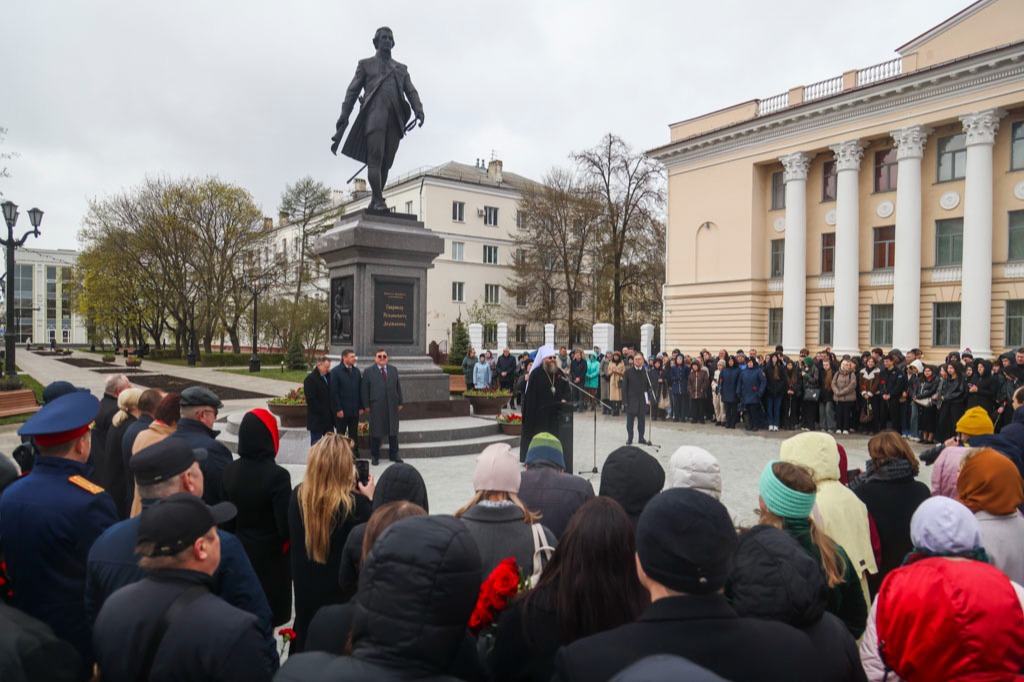 � ���� 390-����� ��������� ������� ����� ���������� ���������� ������ ������� � �������� ��������� �.�. ���������